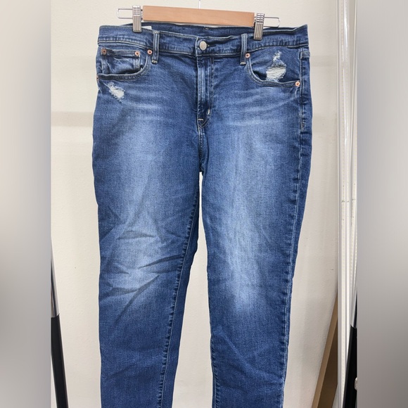 GAP girlfriend mid rise jeans - Picture 1 of 3